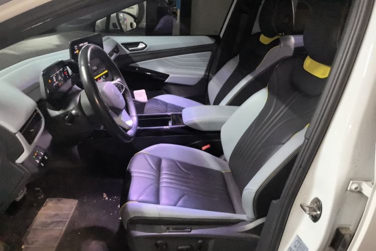 Used Volkswagen ID.4 X 2023 Ultra-Intelligent Long-Range Version Left Front Seat