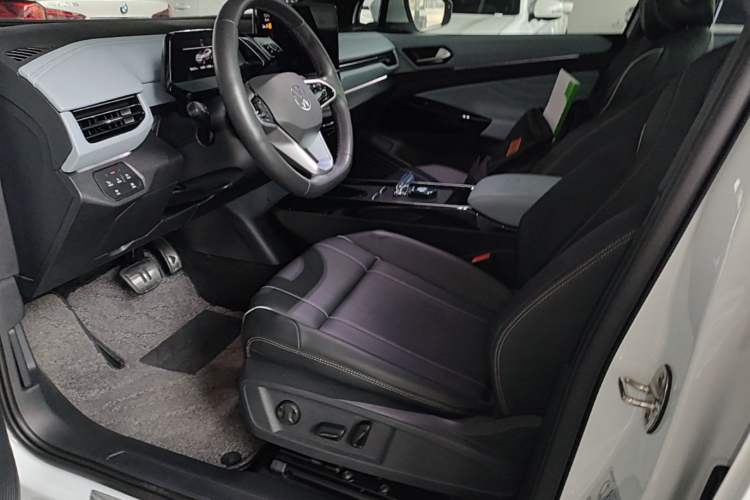 Used Volkswagen ID.4 X 2023 Upgraded Model Pure Intelligent Enjoyment Version Left Front Seat