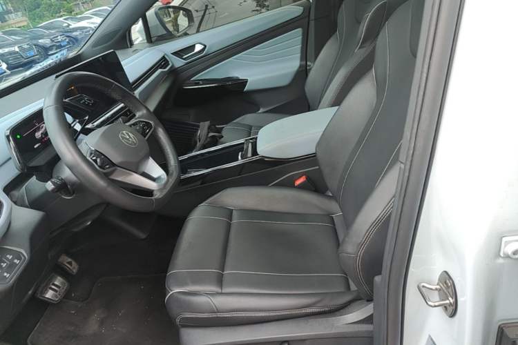 Used Volkswagen ID.4 X 2023 Pure Smart Edition Left Front Seat