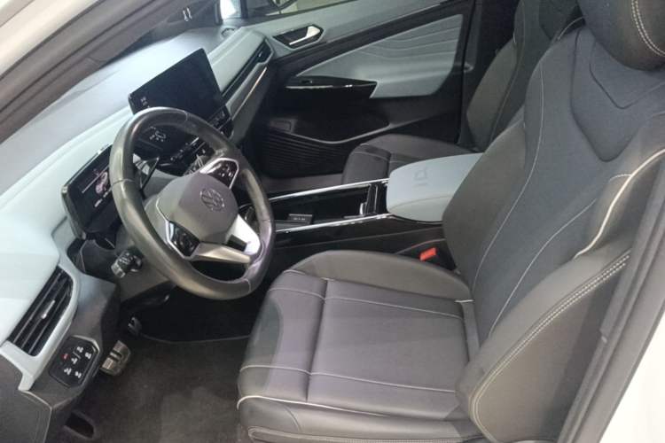 Used Volkswagen ID.4 X 2023 Pure Smart Edition Left Front Seat