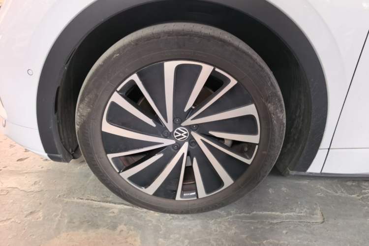 Used Volkswagen ID.4 X 2023 Upgraded Model Ultra-Long Range Version Left Front Wheel Hub