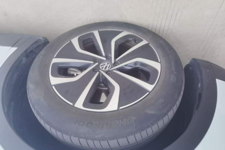 Used Volkswagen ID.4 X 2023 Upgraded Model Pure Intelligent Enjoyment Version Left Front Wheel Hub