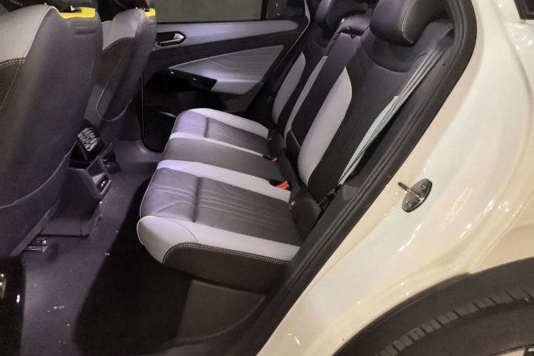 Used Volkswagen ID.4 X 2023 Ultra-Intelligent Long-Range Version Left Rear Seat