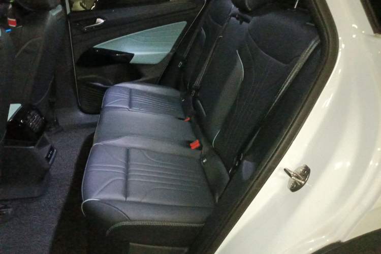 Used Volkswagen ID.4 X 2023 Upgraded Model Ultra-Long Range Version Left Rear Seat