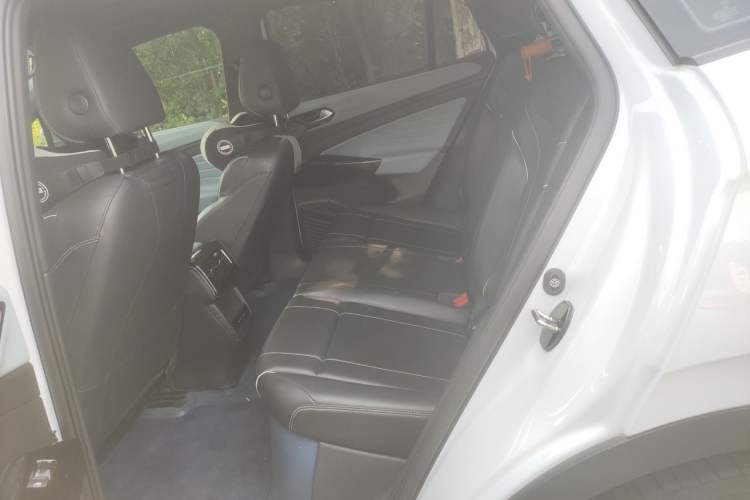 Used Volkswagen ID.4 X 2023 Pure Smart Edition Left Rear Seat