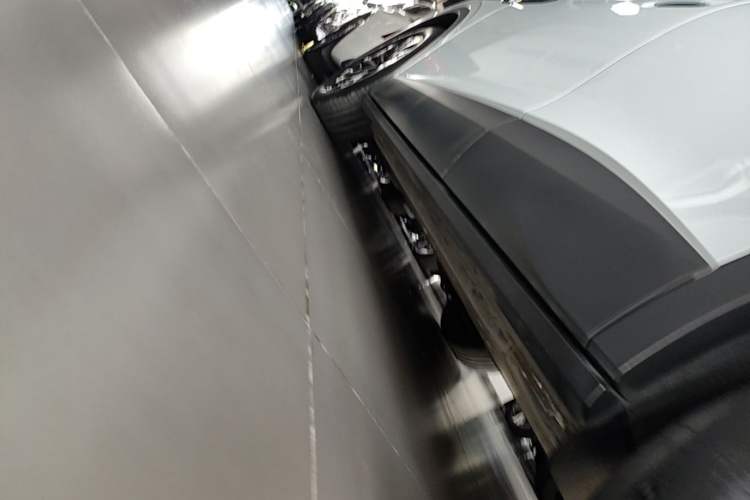Used Volkswagen ID.4 X 2023 Upgraded Model Pure Intelligent Enjoyment Version Left Side Sill