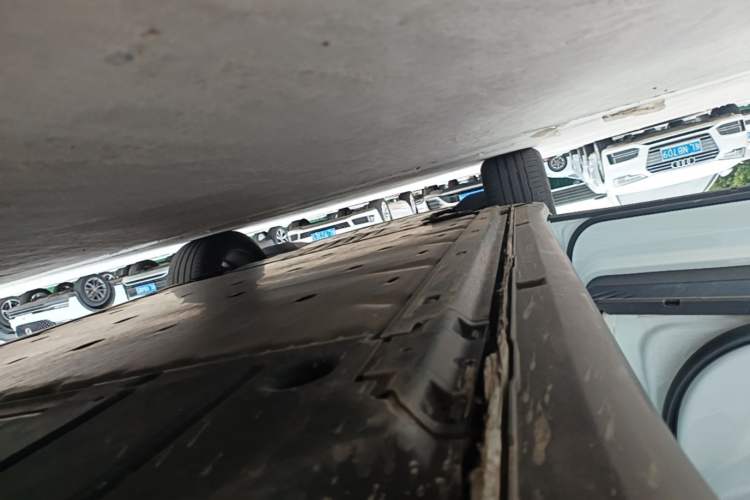 Used Volkswagen ID.4 X 2023 Upgraded Model Pure Intelligent Enjoyment Version Left Side Sill