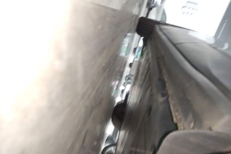 Used Volkswagen ID.4 X 2023 Pure Smart Edition Left Side Sill