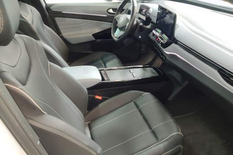 Used Volkswagen ID.4 X 2023 Pure Smart Edition Right Front Seat