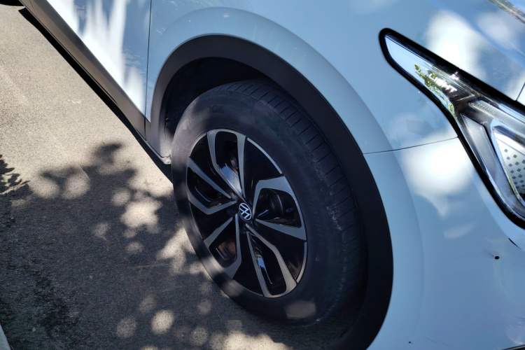 Used Volkswagen ID.4 X 2023 Upgraded Model Pure Intelligent Enjoyment Version Right Front Wheel Hub