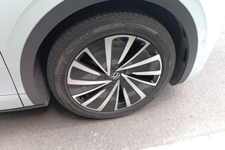 Used Volkswagen ID.4 X 2023 Upgraded Model Ultra-Long Range Version Right Front Wheel Hub