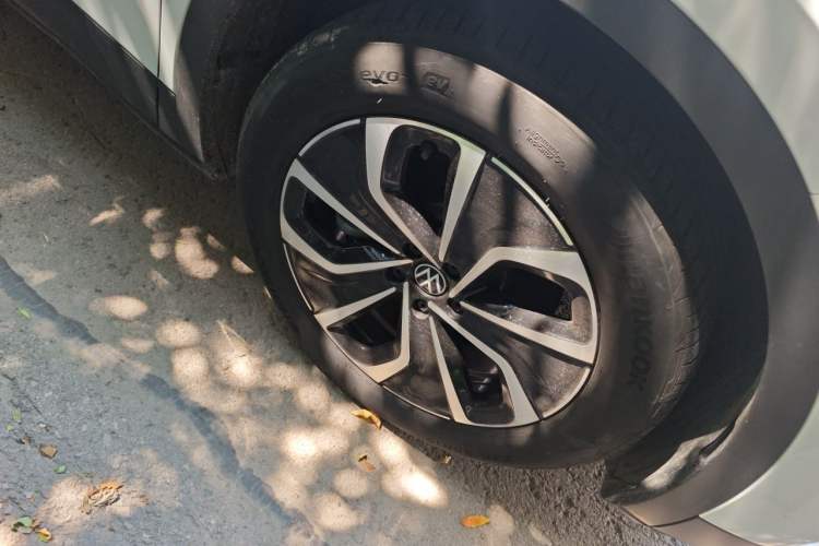 Used Volkswagen ID.4 X 2023 Upgraded Model Pure Intelligent Enjoyment Version Right Front Wheel Hub