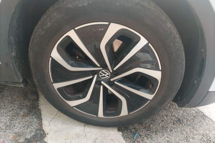 Used Volkswagen ID.4 X 2023 Upgraded Model Pure Intelligent Enjoyment Version Right Front Wheel Hub