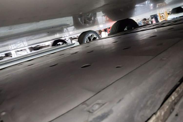 Used Volkswagen ID.4 X 2023 Pure Smart Edition Right Side Sill