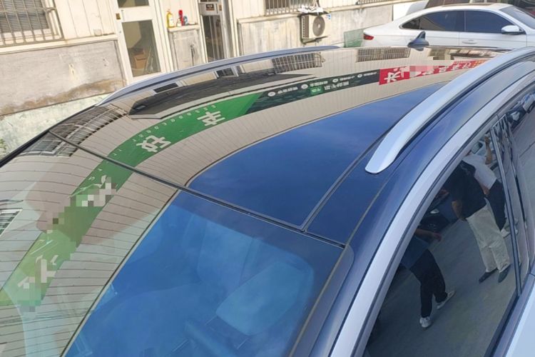 Used Volkswagen ID.4 X 2023 Pure Long-Range Version Roof