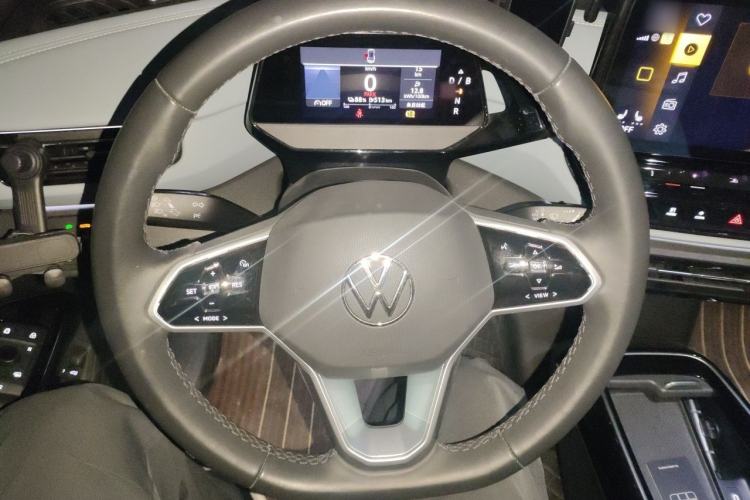Used Volkswagen ID.4 X 2023 Upgraded Model Pure Long-Range Version Steering Wheel