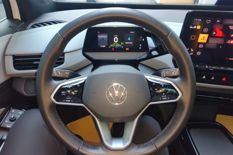 Used Volkswagen ID.4 X 2023 Pure Smart Edition Steering Wheel