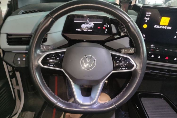 Used Volkswagen ID.4 X 2023 Pure Smart Edition Steering Wheel