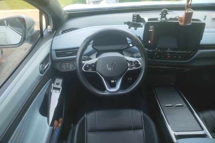 Used Volkswagen ID.4 X 2023 Pure Smart Edition Steering Wheel