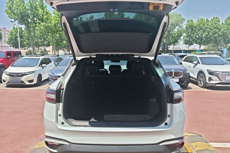 Used Volkswagen ID.4 X 2023 Pure Smart Edition Trunk