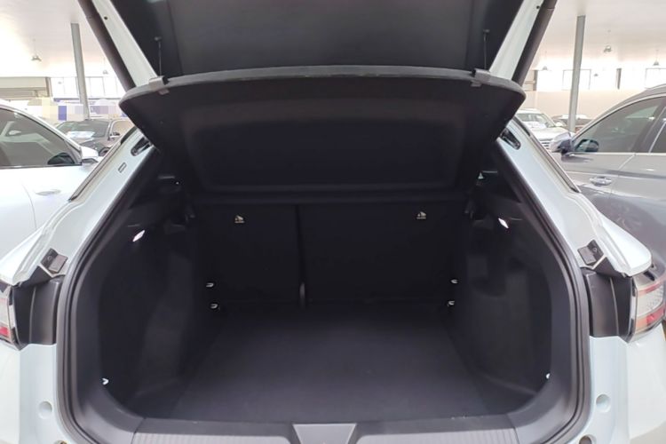 Used Volkswagen ID.4 X 2023 Pure Smart Edition Trunk