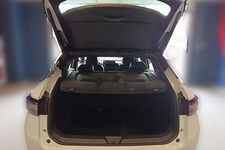 Used Volkswagen ID.4 X 2023 Pure Long-Range Version Trunk