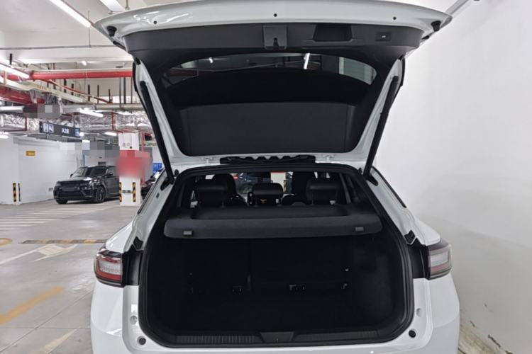 Used Volkswagen ID.4 X 2023 Pure Long-Range Version Trunk