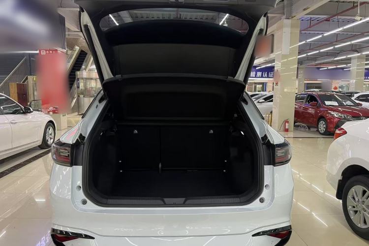 Used Volkswagen ID.4 X 2023 Ultra-Intelligent Long-Range Version Trunk