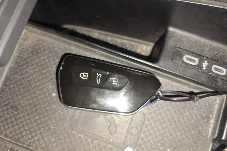 Used Volkswagen ID.4 X 2023 Upgraded Model Ultra-Long Range Version Vehicle Key
