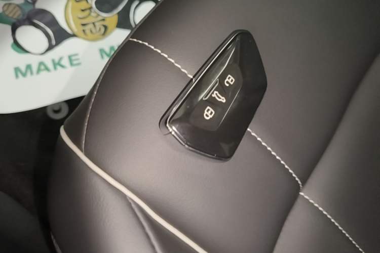 Used Volkswagen ID.4 X 2023 Pure Smart Edition Vehicle Key