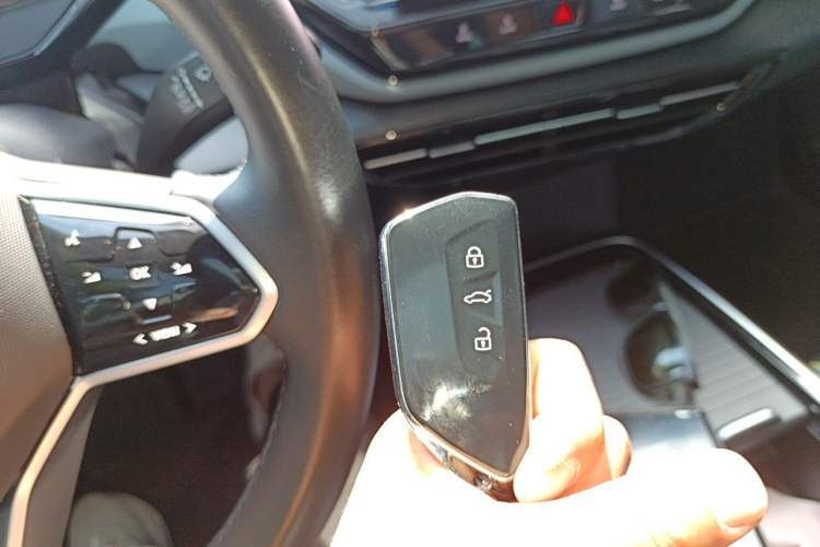Used Volkswagen ID.4 X 2023 Upgraded Model Ultra-Long Range Version Vehicle Key