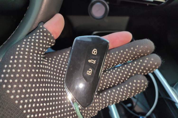 Used Volkswagen ID.4 X 2023 Pure Smart Edition Vehicle Key