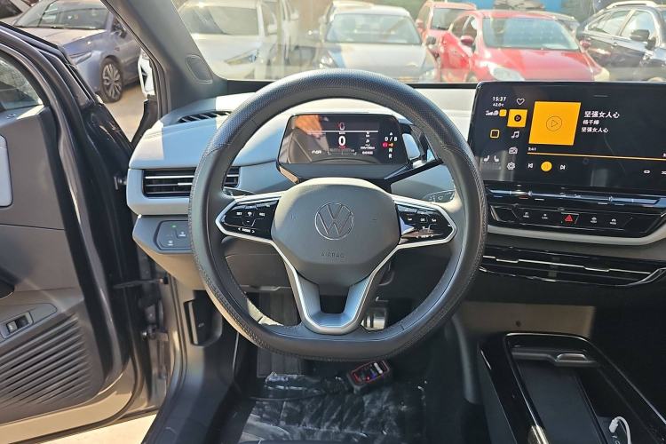 Used Volkswagen ID.4 X 2024 Pure & Smart Edition Steering Wheel