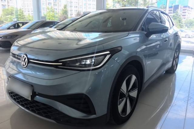 Używany Volkswagen ID.4 X 2024 Pure & Smart Edition