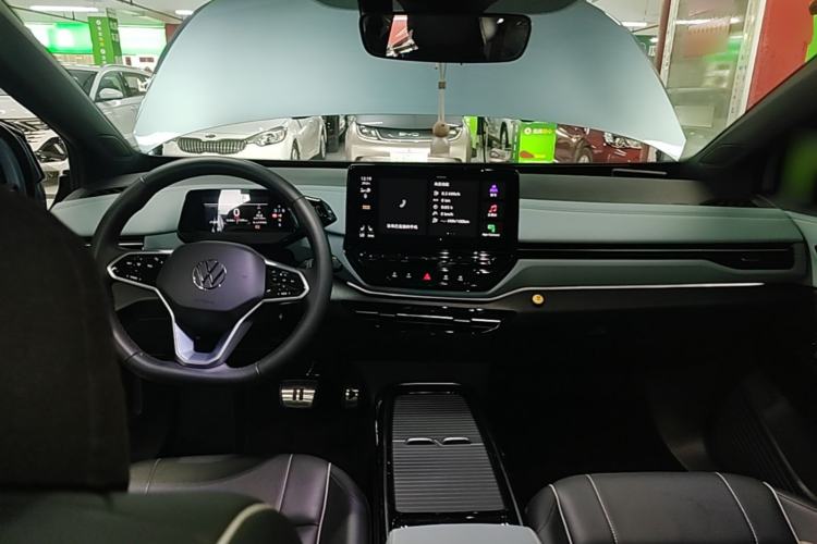 Used Volkswagen ID.4 X 2024 Pure & Smart Edition Center Console
