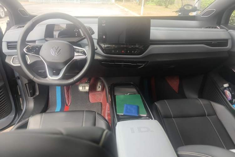 Used Volkswagen ID.4 X 2024 Pure & Smart Edition Center Console