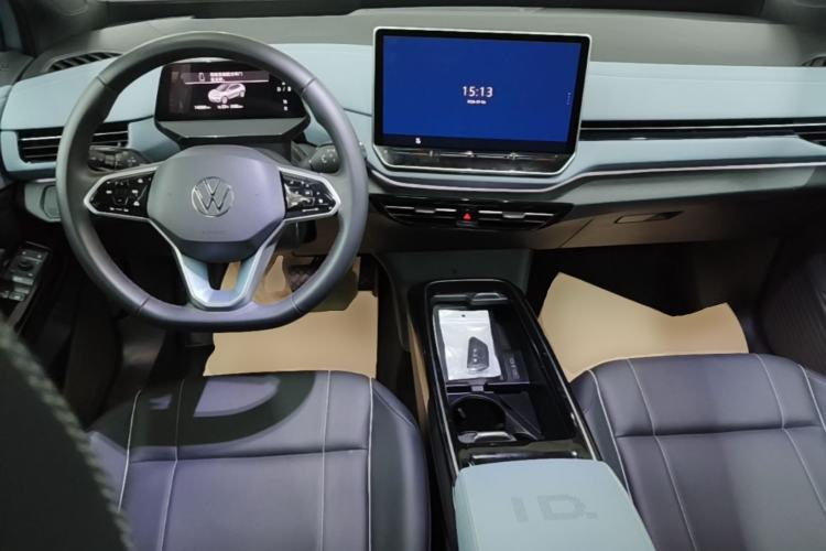 Used Volkswagen ID.4 X 2024 Pure & Smart Edition Center Console