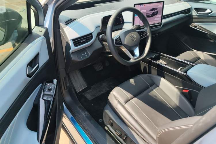 Used Volkswagen ID.4 X 2024 Pure & Smart Edition Driver Seat