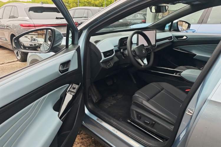 Used Volkswagen ID.4 X 2024 Pure & Smart Edition Driver Seat