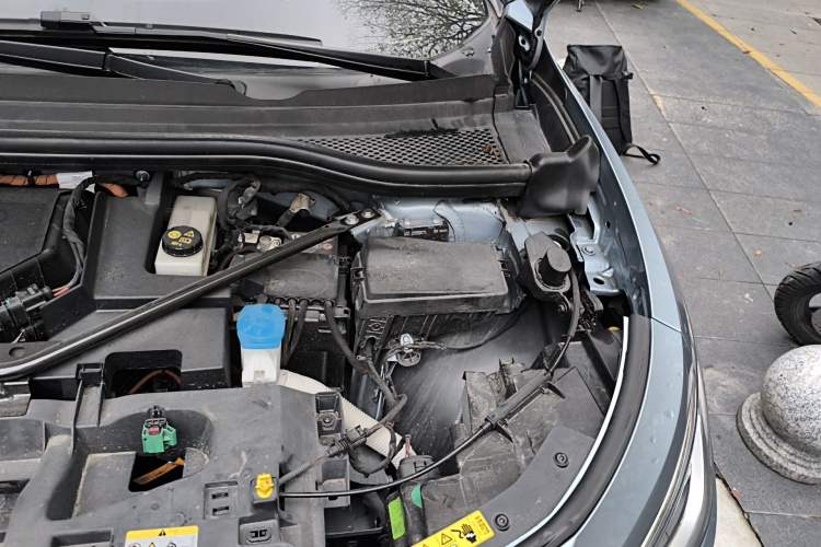 Used Volkswagen ID.4 X 2024 Pure & Smart Edition Engine Bay Left