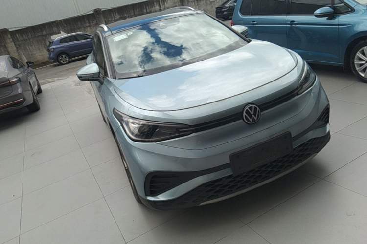 Used Volkswagen ID.4 X 2024 Pure & Smart Edition Front Right 45 Deg