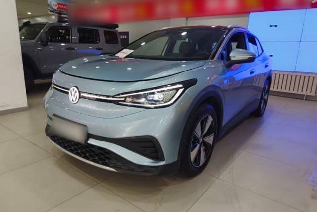 Ojetý Volkswagen ID.4 X 2024 Pure & Smart Edition