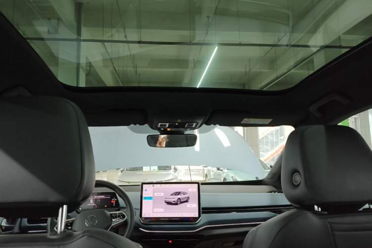 Used Volkswagen ID.4 X 2024 Pure & Smart Edition Headliner