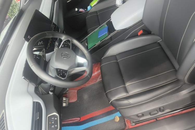 Used Volkswagen ID.4 X 2024 Pure & Smart Edition Left Front Seat