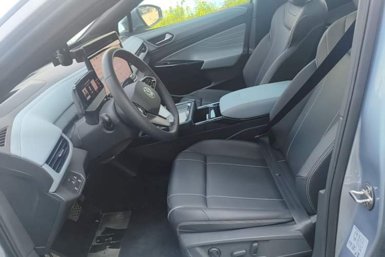 Used Volkswagen ID.4 X 2024 Pure & Smart Edition Left Front Seat