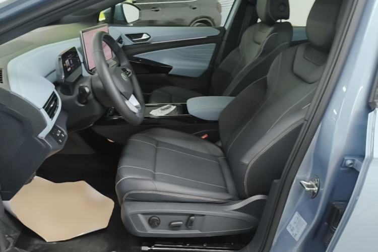 Used Volkswagen ID.4 X 2024 Pure & Smart Edition Left Front Seat