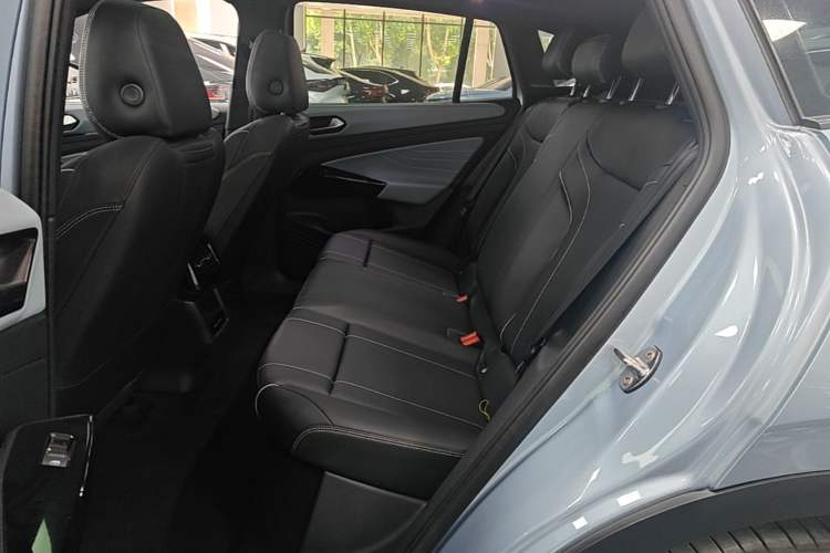 Used Volkswagen ID.4 X 2024 Pure & Smart Edition Left Rear Seat