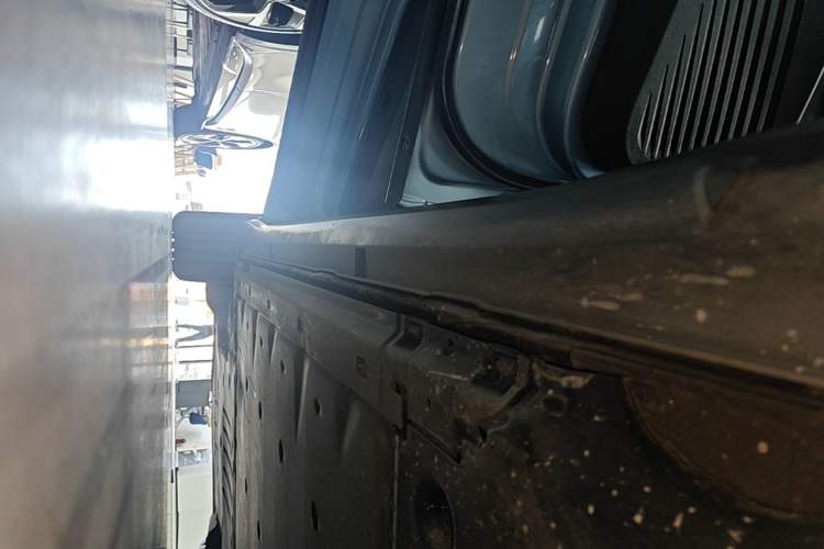 Used Volkswagen ID.4 X 2024 Pure & Smart Edition Left Side Sill