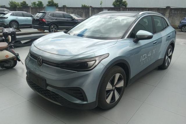 Used Volkswagen ID.4 X 2024 Pure & Smart Edition