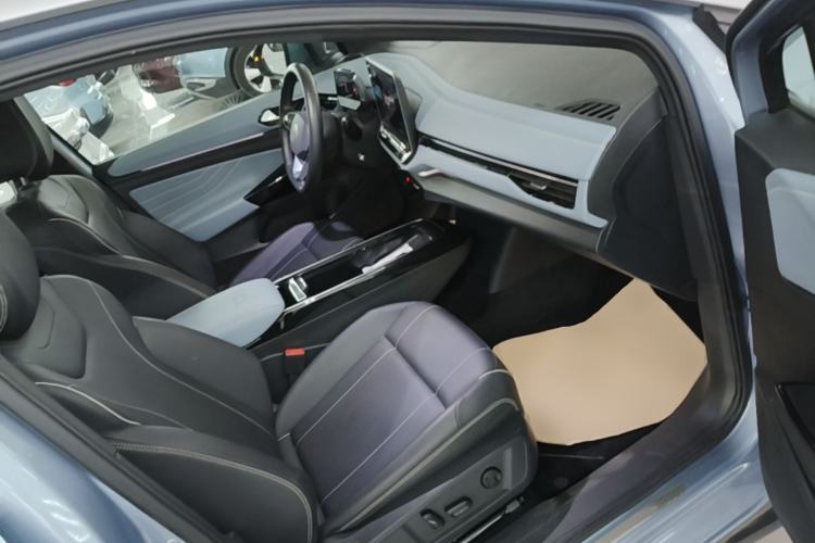 Used Volkswagen ID.4 X 2024 Pure & Smart Edition Right Front Seat